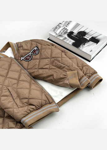 Бежева демісезонна куртка Marakas