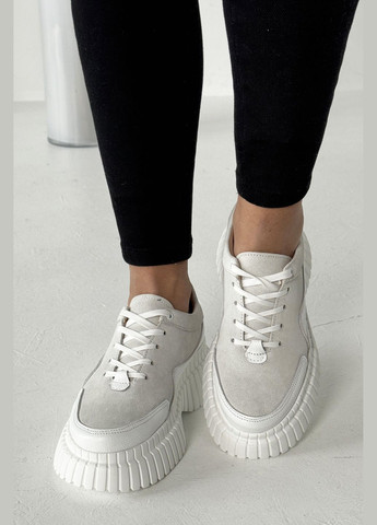 Білі осінні неординарні жіночі кросівки в м'якій натуральній замші та шкірі InFashion Кросівки