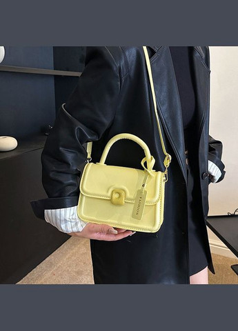 Жіноча класична сумка 8747 крос-боді на ремінці через плече жовта No Brand (344446565)