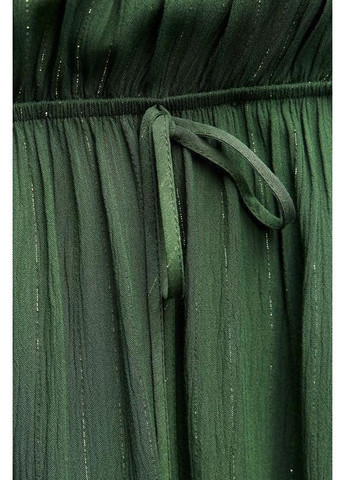 Зеленое металлизированное платье с открытыми плечами Zara