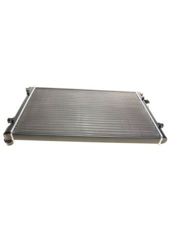 Радіатор охолодження AUDI; SKODA; VW (вир-во ) 58002289 Van Wezel (366127186)