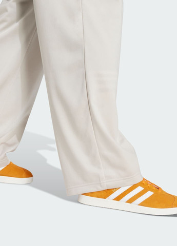 Спортивні штани Varsity Open Hem Loose adidas (355888480)