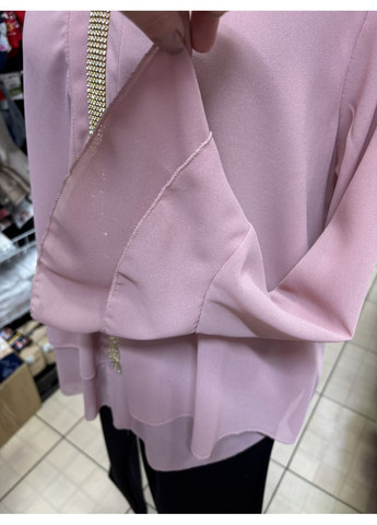 Пудровая стильная шифоновая блузка с воланом и декором – идеальная для праздника и ежедневно 52-54р. No Brand