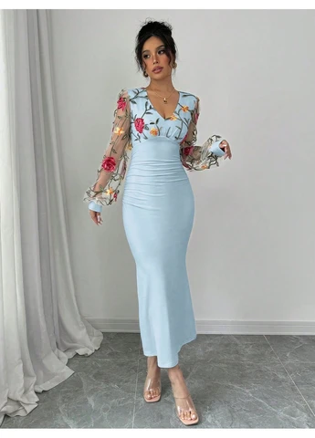 Блакитна сукня SHEIN колор блок