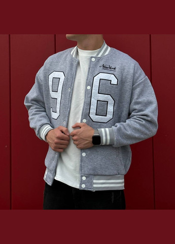 Стильний чоловічий бомбер сірий на гудзиках (303724895)