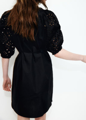 Черное кэжуал платье H&M однотонное