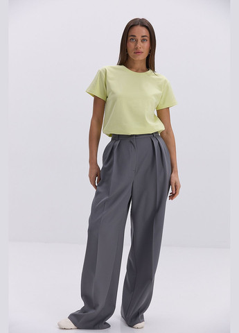 Базова жіноча футболка молочного кольору Arjen - (324392545)