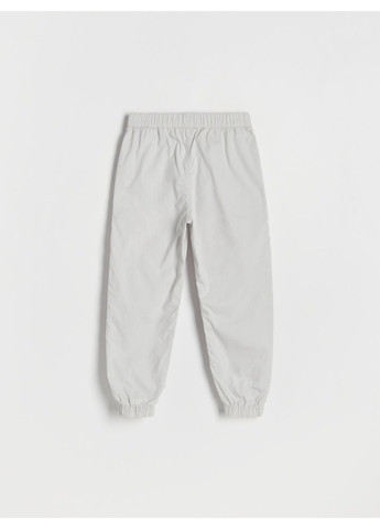 Бесцветные демисезонные брюки Reserved