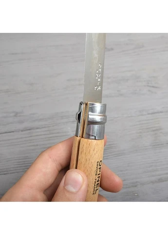 Нож складной №10 Inox (длина: 210 мм, лезвие: 100 мм), бук, тип стали Sandvik 12C27, вес 0,046 кг, Virobloc замок Opinel (395600380)