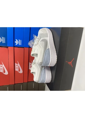 КРОССОВКИ ЖЕНСКИЕ NIKE AIR JORDAN 1 LIGHT GREY НАЙК АИР ДЖОРДАН СЕРЫЕ No Brand серые демисезоны (391050118)