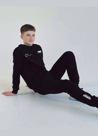 Чорний літній костюм для хлопчика (підлітковий) hc (h001-6419-057-33) No Brand