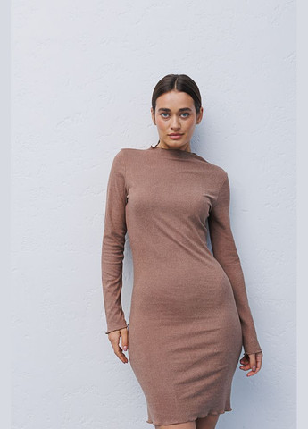 Коричнева приталена коротка сукня сірого кольору Arjen