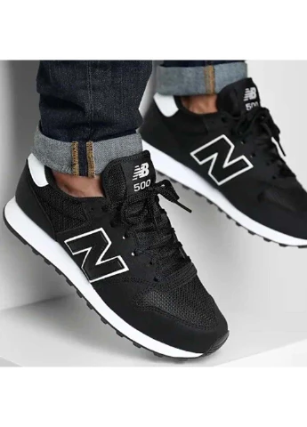 Черные всесезонные кроссовки New Balance