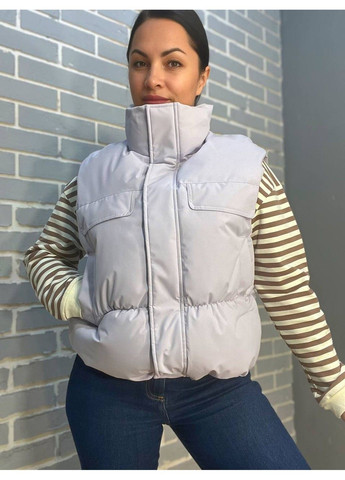 Жилет жіночий JOY ONE 86165 накладені кишені комір стійка затяжка знизу No Brand (304291715)