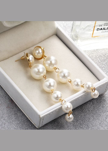 Елегантні довгі сережки зі штучних перлів, у золоті No Brand (332987662)