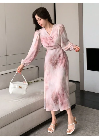 Розовое платье SHEIN тай-дай