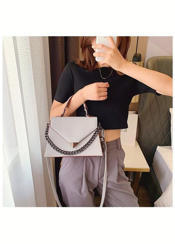 Женская классическая сумка кросс-боди с цепочкой через плечо на ремешке серая No Brand (326487532)