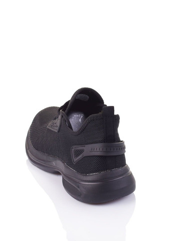 Черные демисезонные кроссовки Navigator