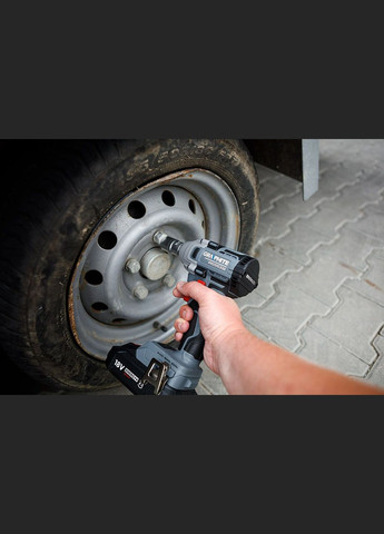 Гайковерт ударний Energy+ 18В безщітковий 2600об·хв 330Нм 1/2" 0.9кг без АКБ та ЗП Graphite (330030359)