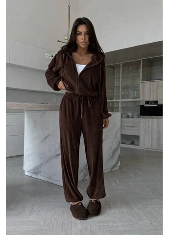 Женский спортивный костюм из велюра No Brand (385445025)