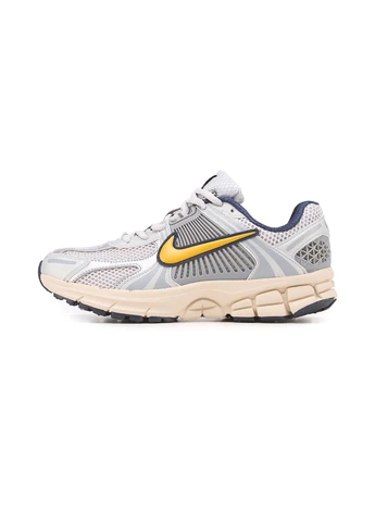Помаранчеві літні кросівки nike zoom vomero 5 pure platinum laser orange найк зум вомеро 5 помаранчеві No Brand