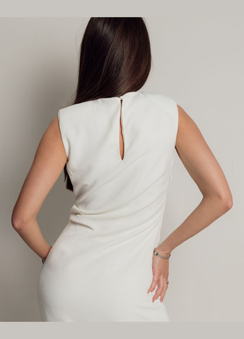 Молочное вечернее платье длинное женское приталенное Phardi