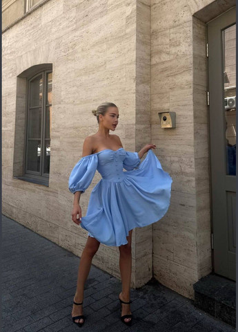 Блакитна сукня No Brand