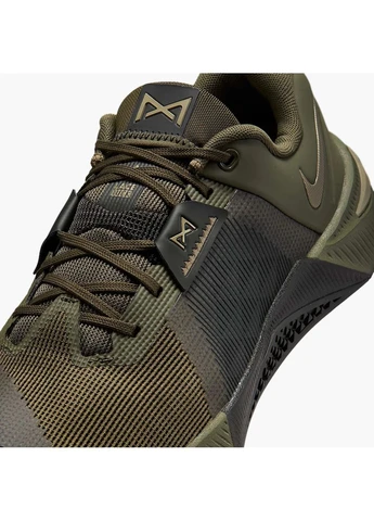 Оливкові кросівки чоловічі metcon 10 olive Nike
