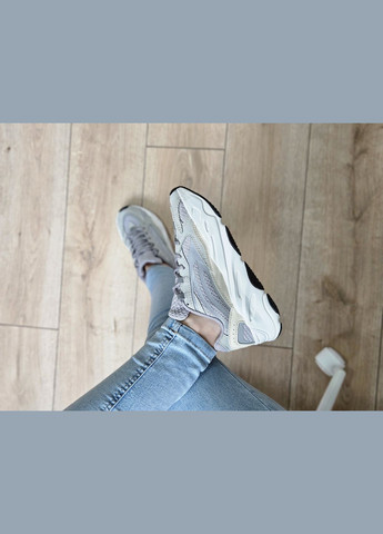 Кроссовки женские и мужские Adidas Yeezy 700 v2 Static beige | Адидас Изи 700 в2 бежевые No Brand бежевые демисезоны (307397807)