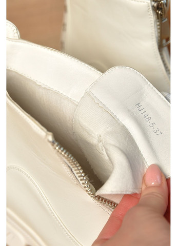 Черевики жіночі демісезонні білого кольору Let's Shop (372113399)