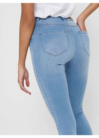 Джинси ONLROYAL LIFE HW SK JEANS BJ13333 NOOS 15169037 Light Blue Denim 15169037LIGHTBLUEDENI Only - (386077757)