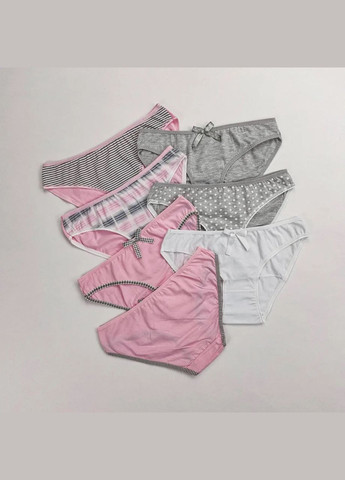 Набір жіночих базових трусиків тижневок - 7 шт Nicoletta (340277093)