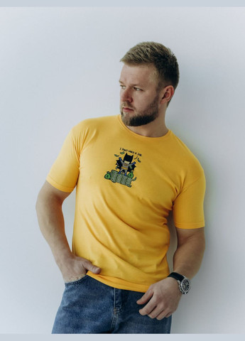 Желтая стильная футболка No Brand