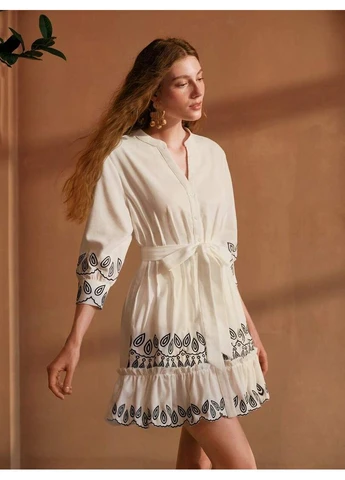 Белое кэжуал короткое платье SHEIN однотонное