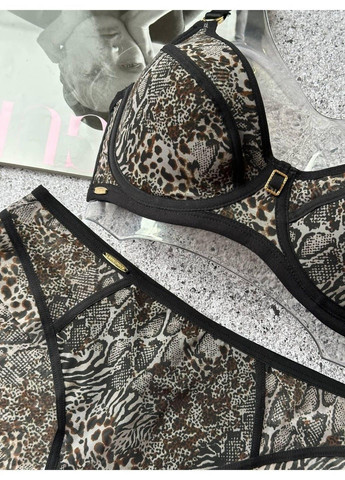 Сірий комплект нижньої білизни з мікросітки на кісточках сірий Lanny Mode