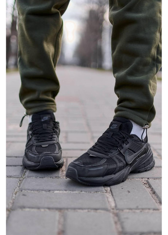 Черные демисезонные кроссовки мужские nike runtekk full black найк в2к рантекк No Brand