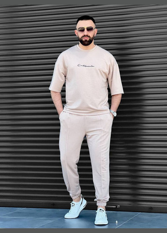 Бежевый летний котюм весна/лето качественная двонтика и пошив No Brand