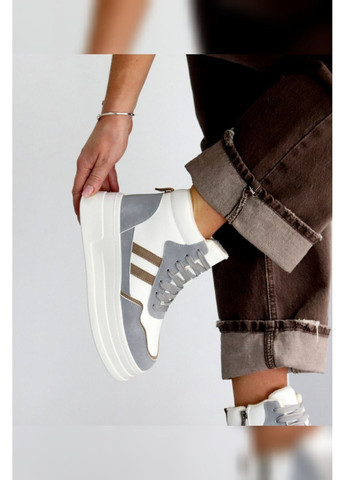 Теплі жіночі зимові білі з сірими вставками високі хайтопи з хутром на масивній підошві з блискавкою Viki кросівки білі зими (370589485)