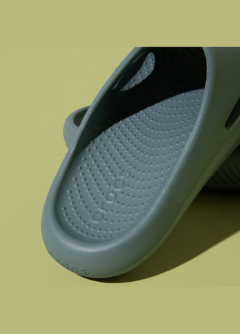 Голубые повседневные, пляжные мужские шлепанцы меллоу mellow recovery pond Crocs