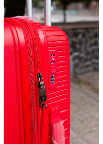 Валіза пластикова поліпропілен 100% MSB велика L, колір червоний No Brand 011 (361318341)
