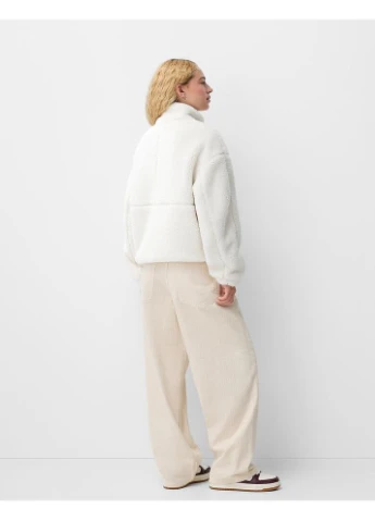 Молочна куртка 6636/551/712 Bershka