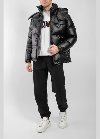 Черная зимняя куртка Prada