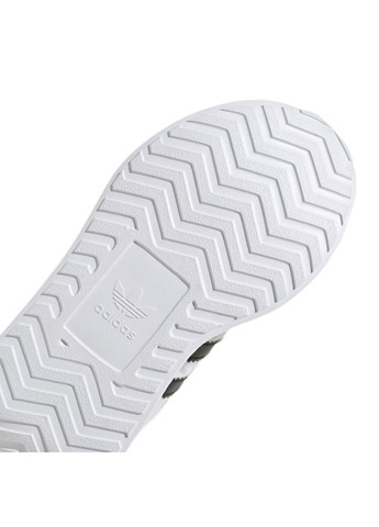 Білі всесезонні кросівки country xlg adidas