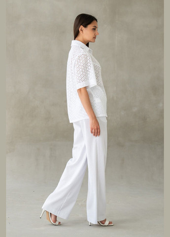 Біла вільна сорочка ри мари з коротким рукавом і ґудзиками тея-прошва (со 0225) RiMari