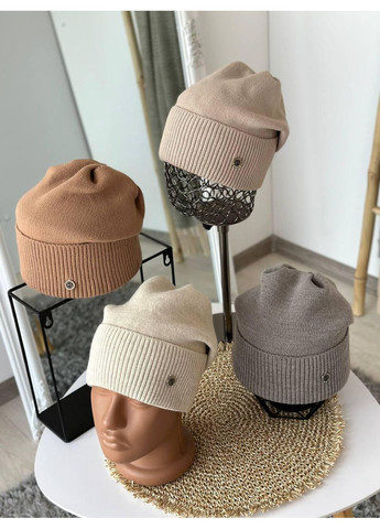 Шапка Бант жіноча зі зборочками без флісу, трендова шапка у 24 кольорах. Saga (362146200)