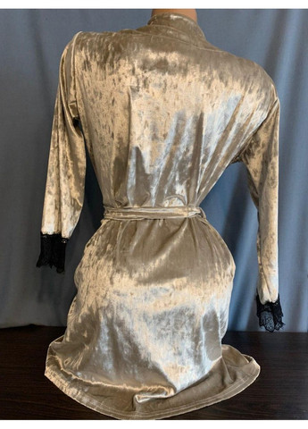 Оксамитовий халат із поясом No Brand (351857548)