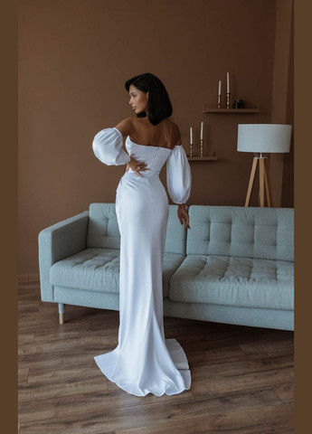 Белое вечернее платье футляр First Woman однотонное