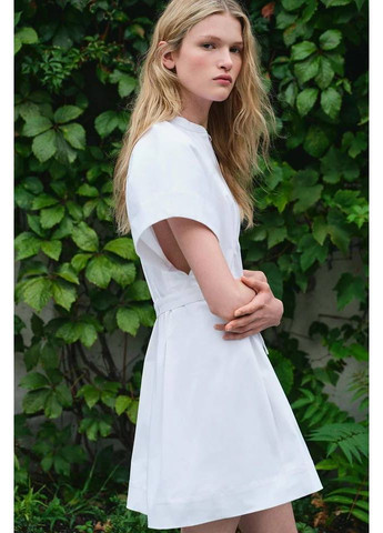 Білий сукня Zara