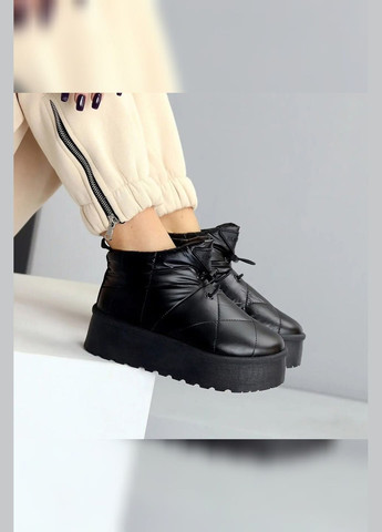 Чорні дутики зимові на хутрі короткі з куліскою на товстій підошві Viki Дутики (315019530)