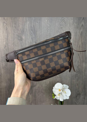 Жіноча сумочка бананка на груди кросс-боді з екошкіри з металевою фурнітурою чорна (sku_1304Н) No Brand (330575564)